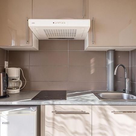 Studio Le Grand Large-4 By Interhome Le Lavandou Buitenkant foto
